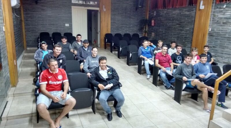 LANÇAMENTO OFICIAL DO CAMPEONATO MUNICIPAL DE FUTEBOL DE SALÃO TAÇA SULCREDI