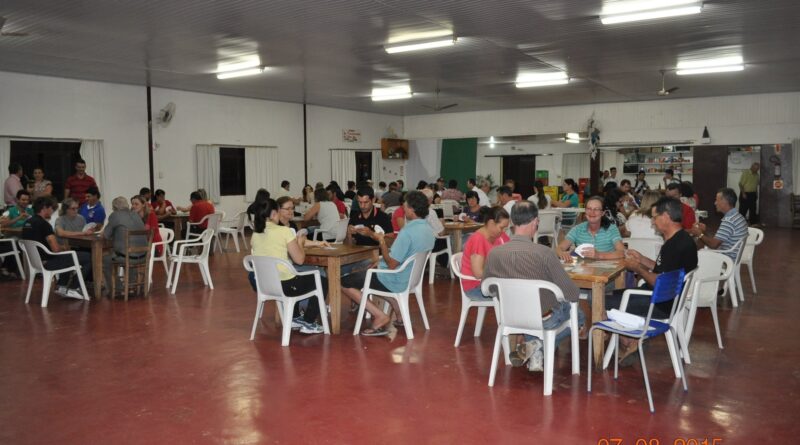 ABERTURA OFICIAL DO 3º CAMPEONATO MUNICIPAL DE CANASTRA CATEGORIA CASAL – TAÇA SAFIRA MÓVEIS