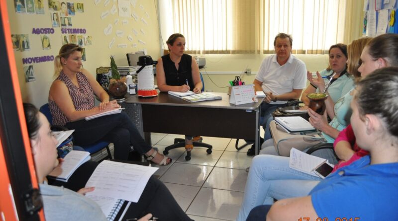 Reunião com Diretores das Escolas