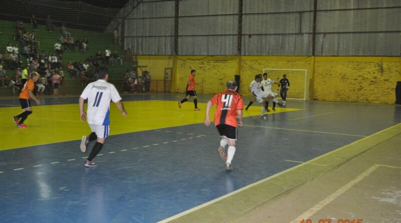 Departamento de esportes organiza campeonato municipal de futsal de salão 4º taça Sulcredi edição 2016